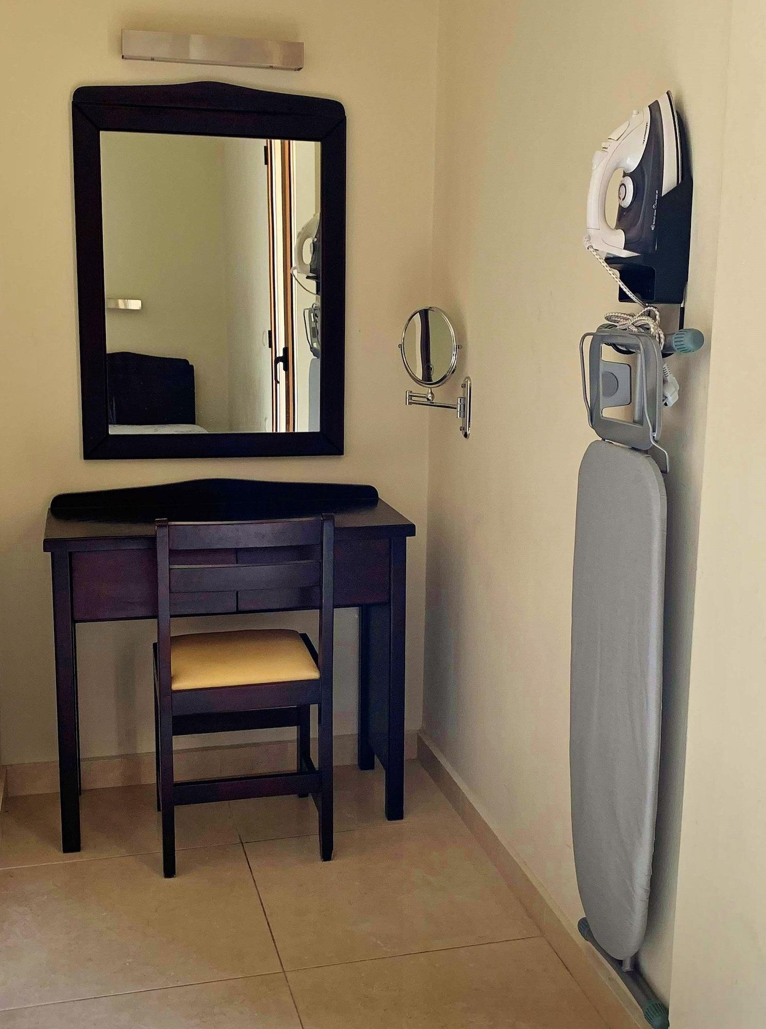 24 Seven Boutique Hotel Mália Zewnętrze zdjęcie